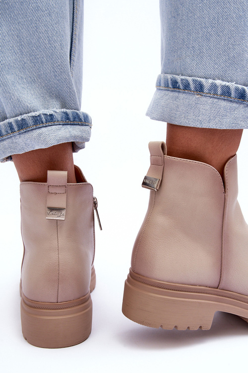 Kožené topánky s nízkym horným béžovým kreslom