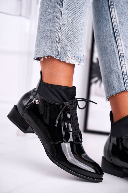 Dámske kožené topánky Maciejka Black Boots 04744-01