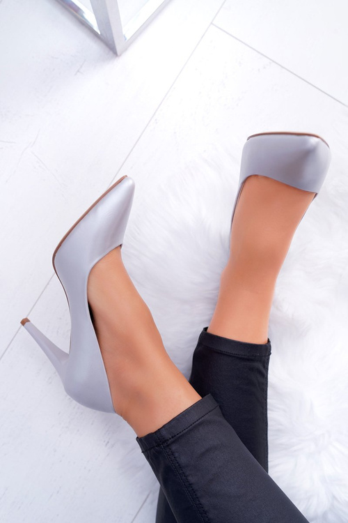 Sergio Leone Pearl Pumps strieborné kolíky Feliciana