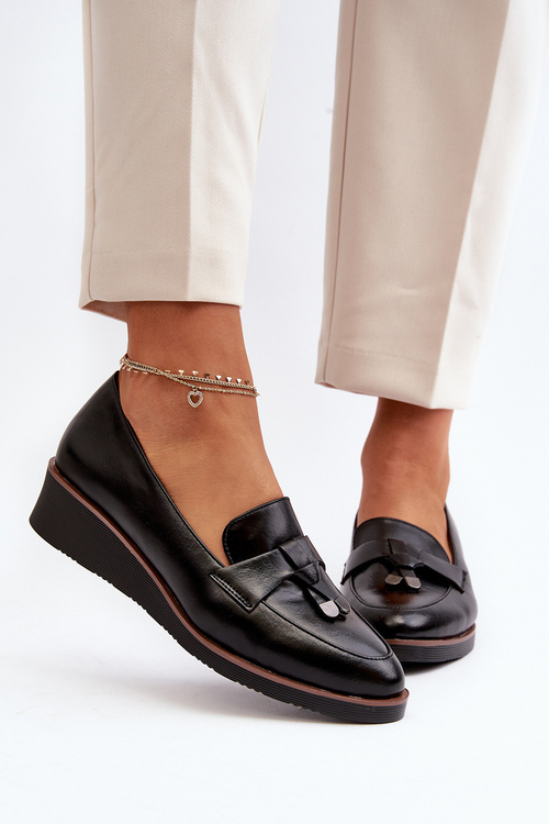 Dámske topánky na platforme s ozdobou Čierne Miliret