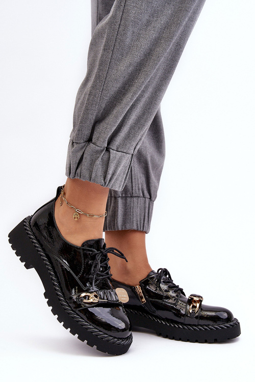 Dámske lakované topánky D&A MR870-81 čierna