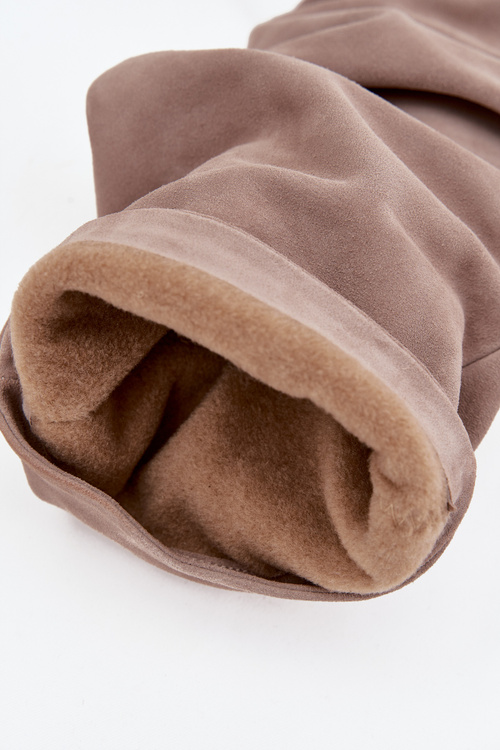 Vlnité čižmy z prírodného semišu na podpätku zateplené Zazoo 4228 svetlohnedé