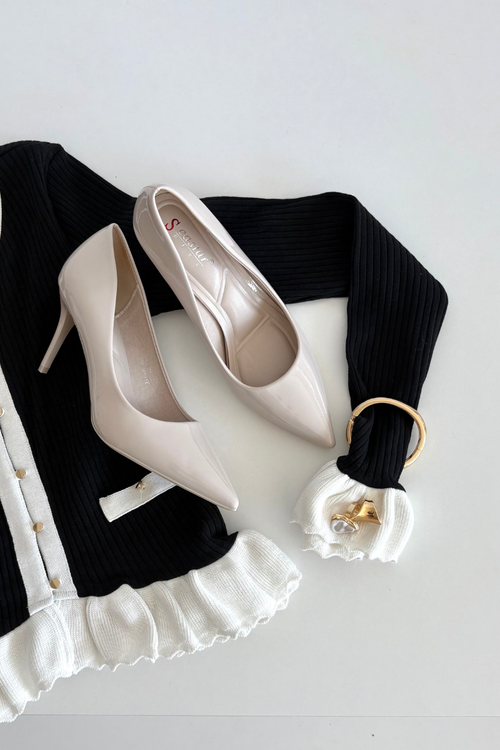 Lakované Eko Kožené Dámske Lodičky So Špičatými Nosmi Svetlo Béžové Jadira