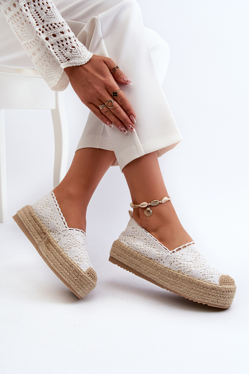 Dámské bílé espadrilky s krajkou na podpatku Elarose