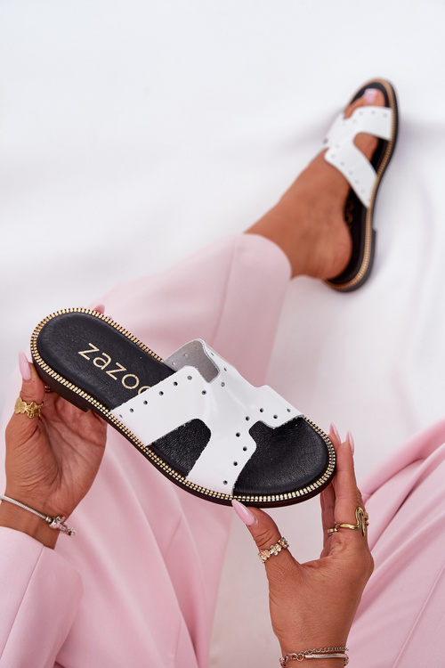 Zazoo 40326 Lakované Dámské Pantofle S Dekorativními Výřezy Bílé