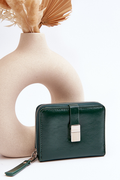 Dámská lakovaná peněženka z ekokůže tmavě zelená Zalirna