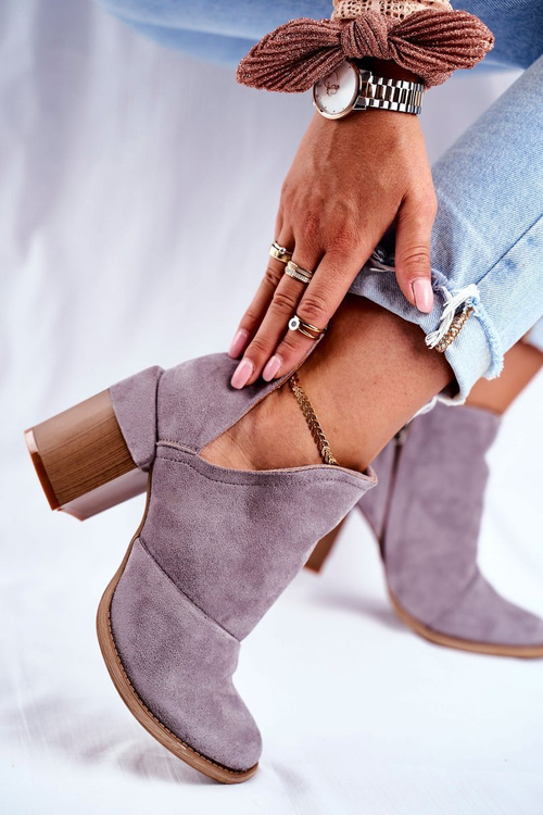 Dámske topánky na stĺpiku šedé strihané meliori