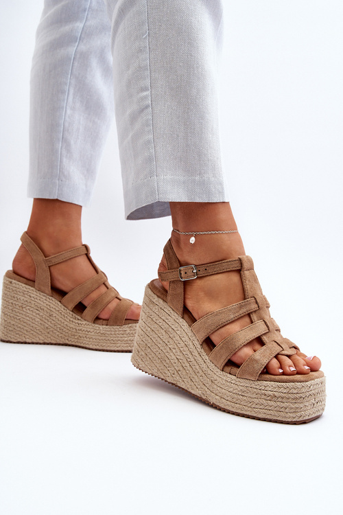 Hnedé sandále na klinu s pletením Gnosis