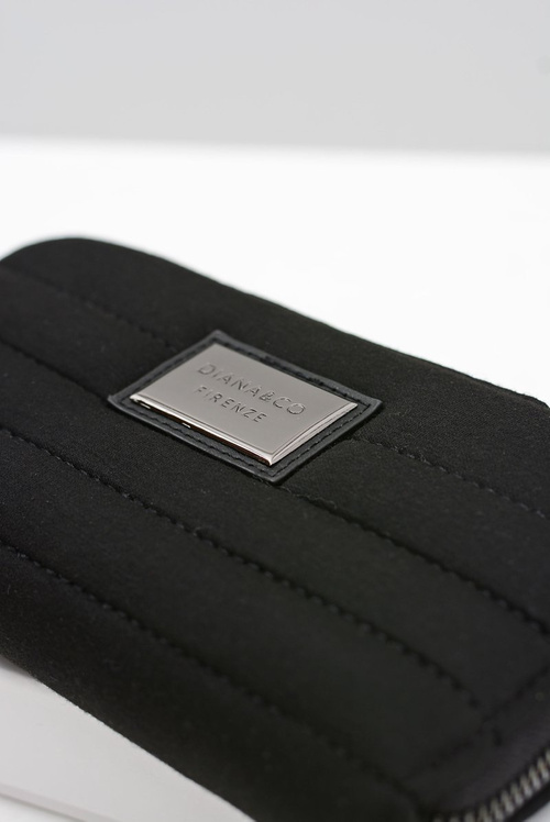 Veľká čierna dámska peňaženka