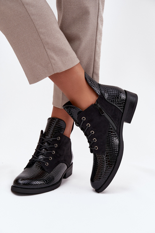 Lakované dámské kotníky s ozdobným vtlačením zateplené Vinceza 16477 Černé