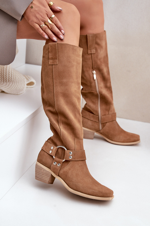 Semišové kozačky na nízkém podpatku s holeněmi nad kolenem Zazoo 3444/O Camel