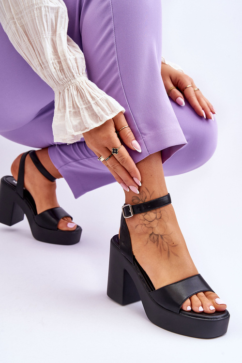 Módní sandály na masivním podpatku Černá Karmine