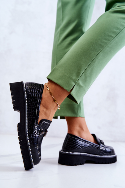 Čierna kožená topánky Adison s dekoráciou