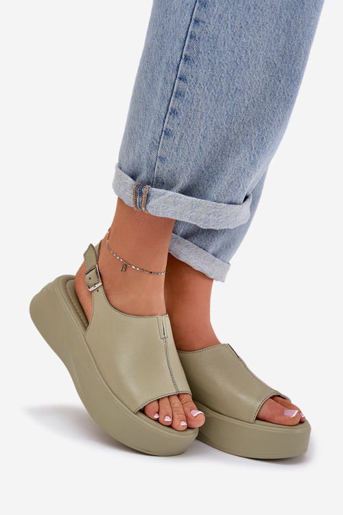 Kožené dámské sandály na platformě D&A SJ2301-2 zelené