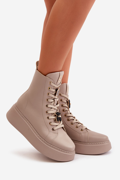 Dámské Kožené Boty Worker S Přívěsky Béžové CheBello 4294