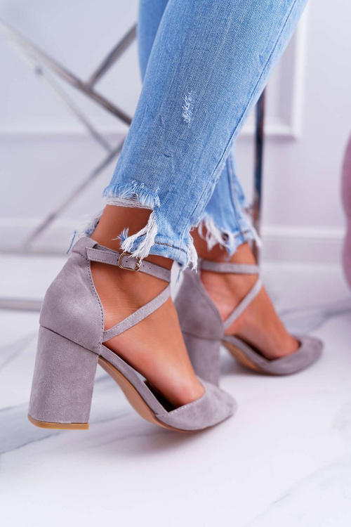 Dámské Lodičky Na Podpatku Semišové Šedé Cosmo