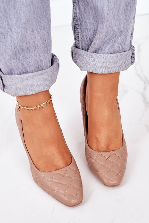 Elegantné prešívané podpätky svetlo hnedá Rosanna