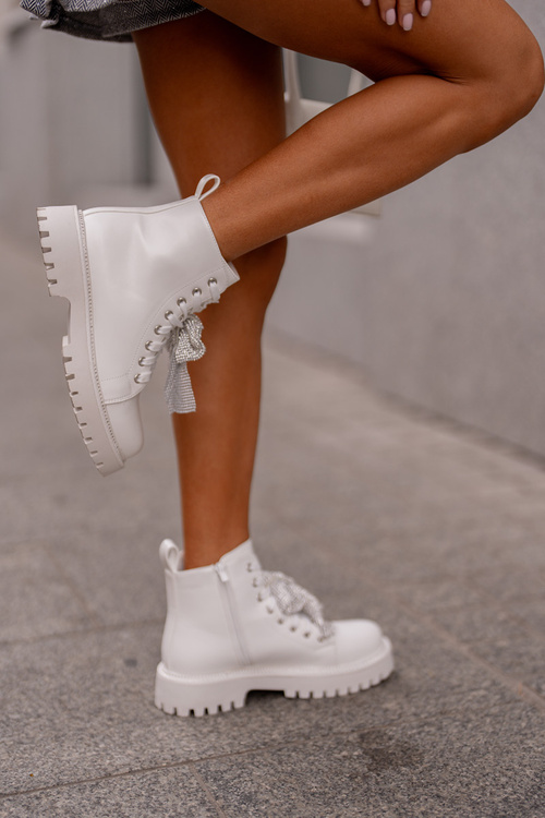 Dámské boty s mašlí bílé Ocenttia