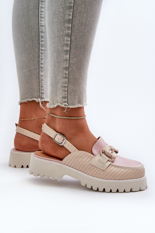 Dámské sandály na ploché podrážce s ozdobou béžové D&A MR38-656