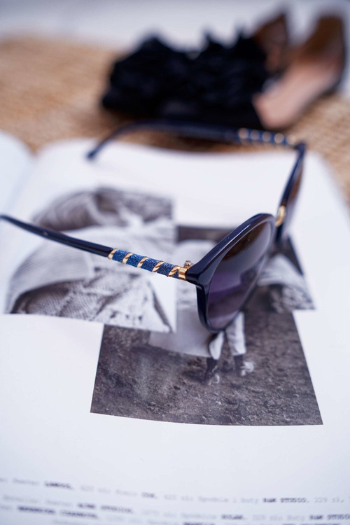 Navy modré slnečné okuliare Prius PR-V09