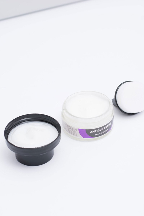 Kokcín vyživujúci starožitný krém na starostlivosť o krém