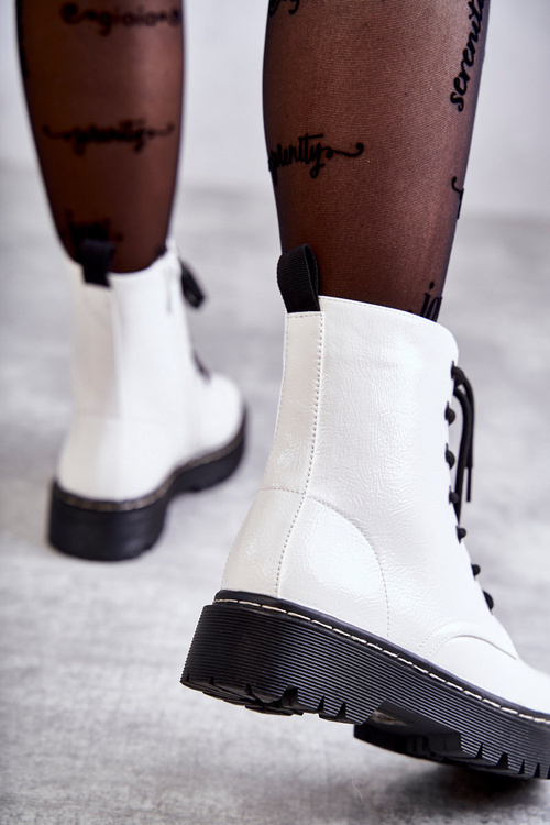 Ženský topánky biely hostiteľ