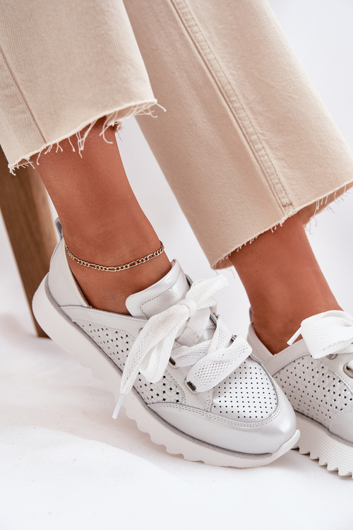 Dámske Kožené Tenisky Na Platforme D&A LR51-796 Strieborné