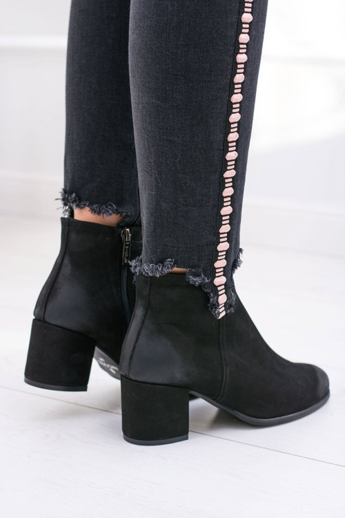 Dámské černé kožené kotníkové boty Nicole