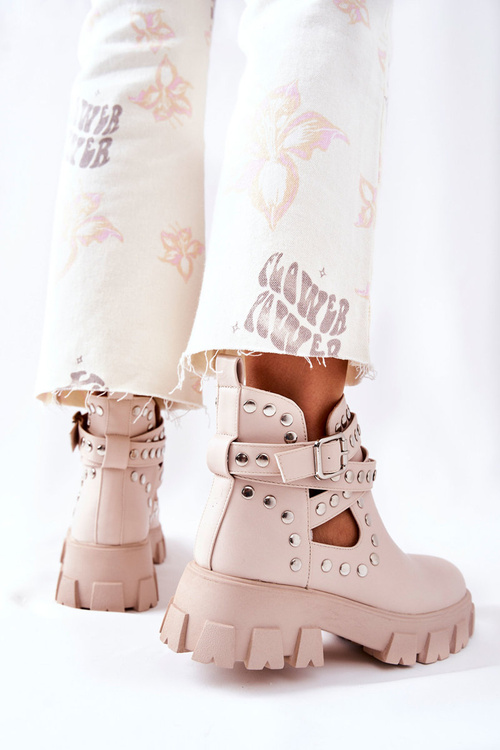 Vernelle Beige Workers s kamienkami na platforme