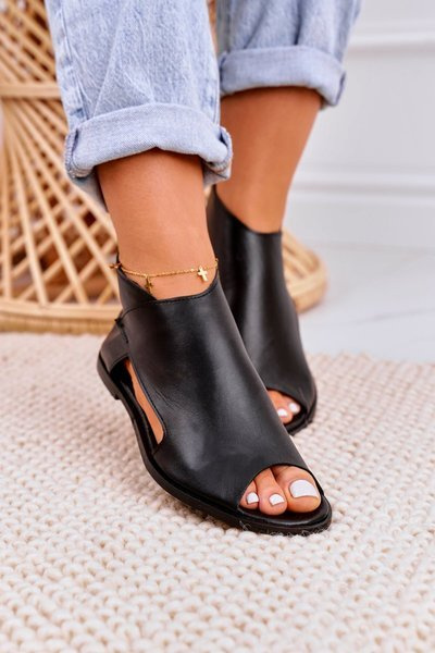 Dámske kožené sandále Nicole 2622 čierna