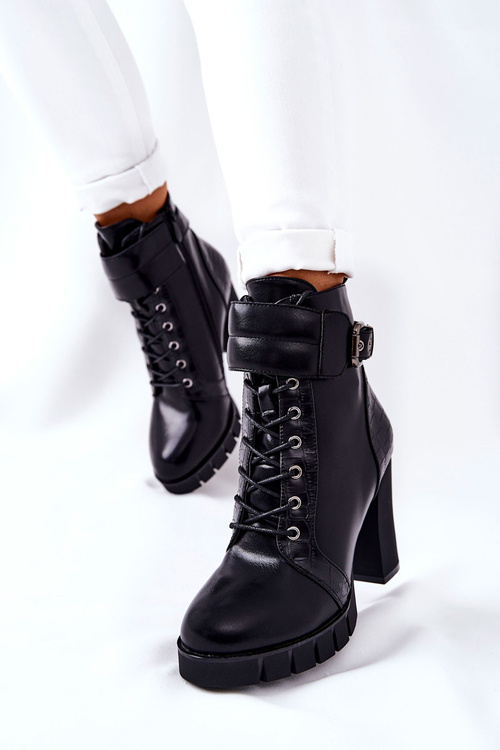 Topánky na vysokom stĺpiku čierne viazané fasha