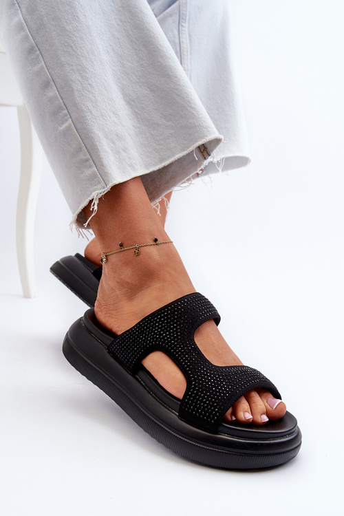 Čierne zdobené dámske papuče na platforme Jestella