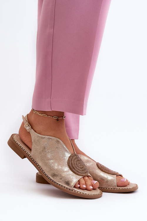 Dámské sandály s ozdobou na ploché podrážce S.Barski KV24-057 Zlaté