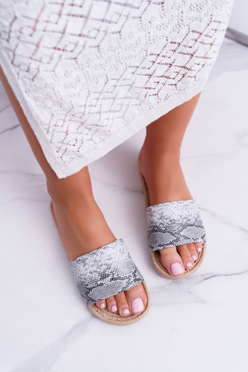 Šedé dámské žabky Hadová kůže Mindset