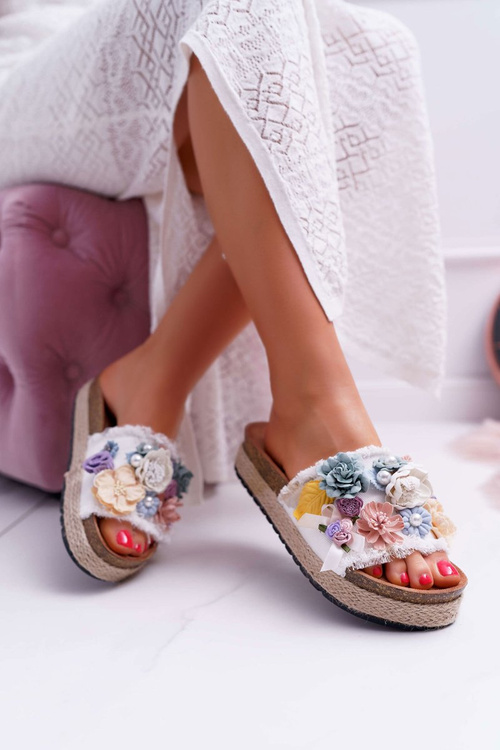 Dámské Nazouváky s Květinami Tlustá Podešev Bílé Amodeo