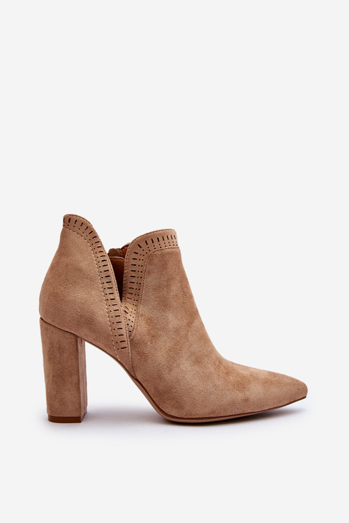 Dámské kotníčkové botky na podpatku s výstřihem béžové Kerestia