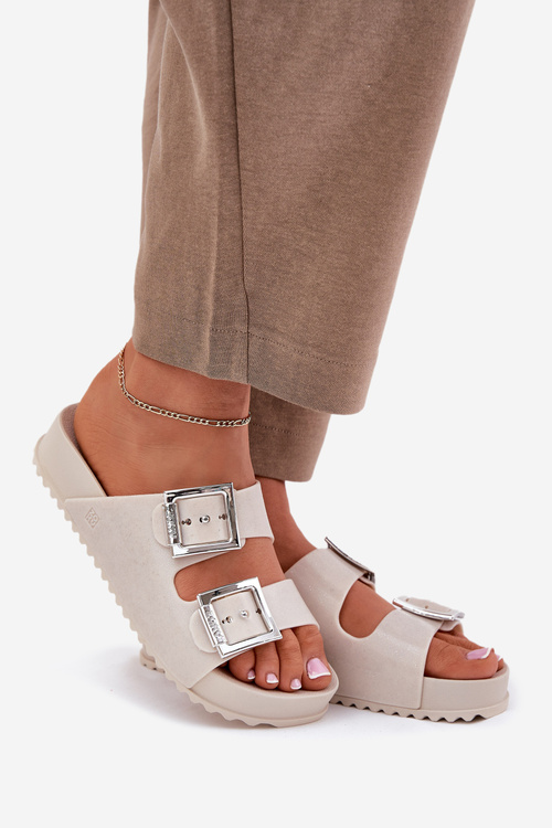 Voňavé Dámske Pantofle S Prezkami A Trblietaním Béžové RR285056