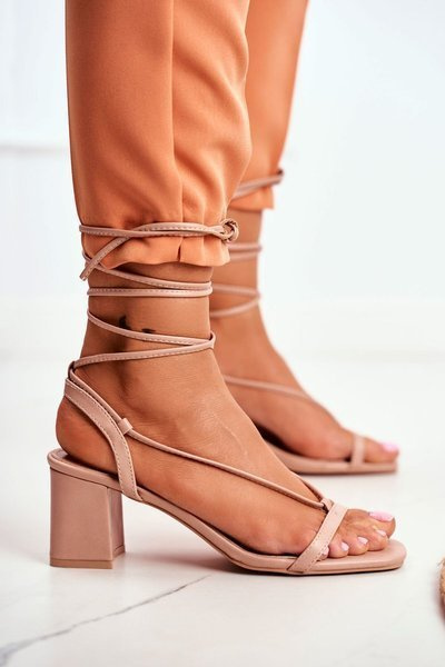 Dámske sandále na post viazanom béžové ráno