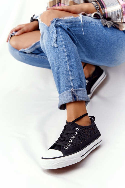 Dámske čipky čierne cukrovinky