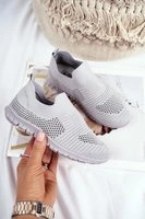 Odstíny šedé a stříbrné