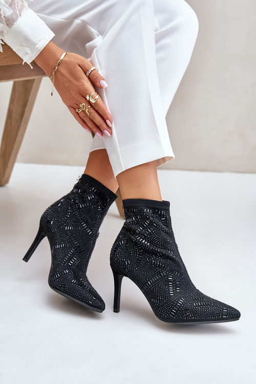 Nazouvací zdobené botky na jehlovém podpatku S.Barski HY42-161 Černé
