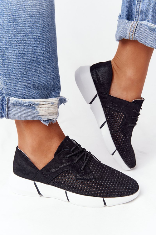 Dámska kožená športová topánka Čierny výlet