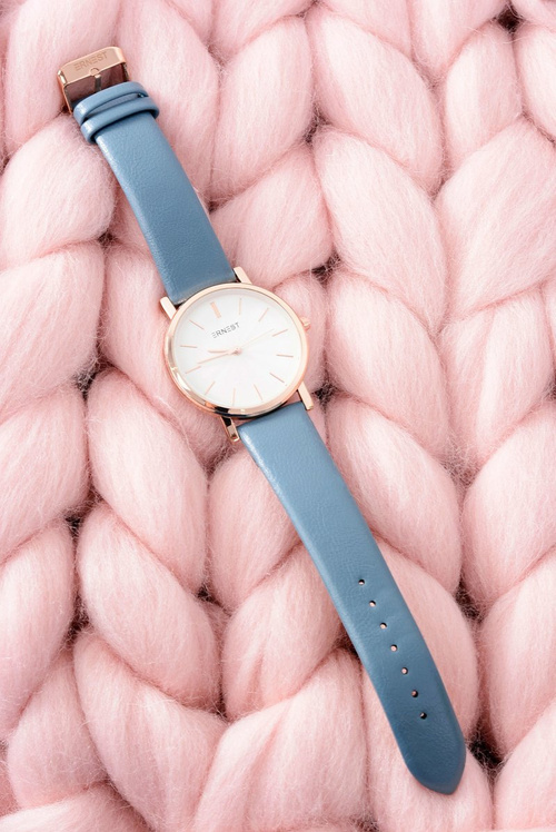 Módne kožené dámske hodinky Ernest