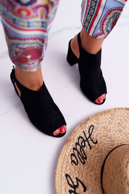 Dámske sandále na hornom poste Peep Toe esta