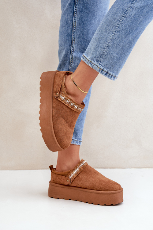 Sněhule S Dekorativním Vyšíváním Camel Selithria