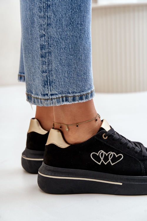 Dámske Sneakersy Na Platforme Srdiečka Čierne Avirorae