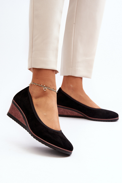 Dámske topánky na podpätku čierne Belli