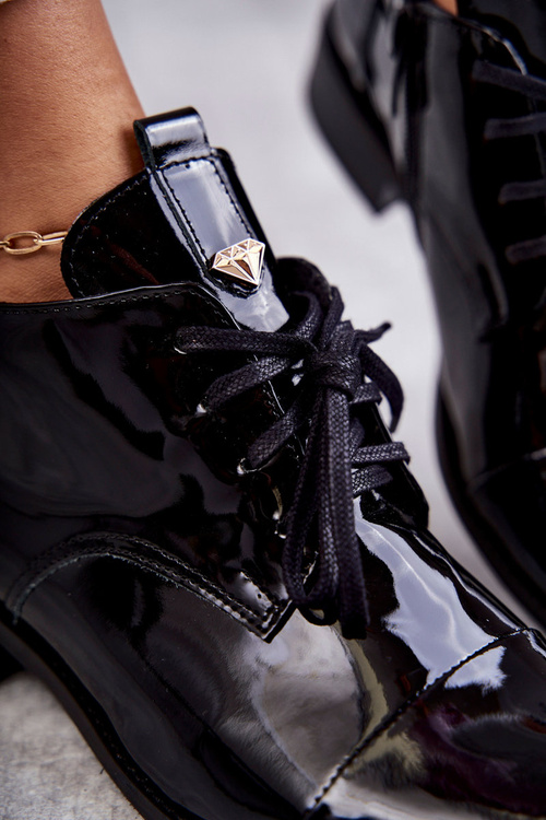 Lakované kozačky se šněrováním Nicole 2781 Černé