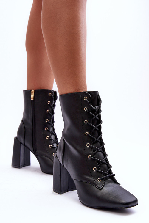 Black Divani Lace -up topánky na stĺpe