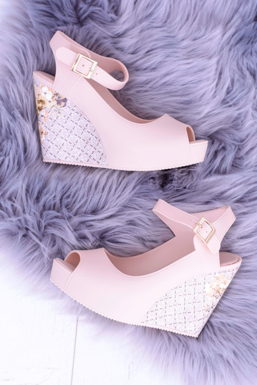 Dámské béžové boty sandály Nemesis